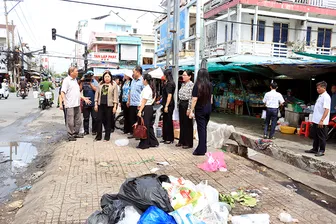 Khảo sát việc thu gom, vận chuyển và xử lý chất thải rắn tại phường Mỹ Xuyên