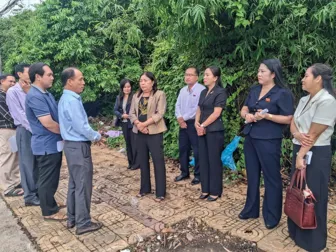 Thường trực HĐND TP Cần Thơ khảo sát tình hình thu gom, vận chuyển và xử lý chất thải rắn tại phường Phú Lợi