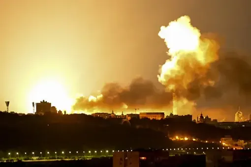 Nga tấn công quy mô lớn nhằm vào Ukraine