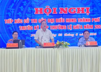 Tổ Đại biểu số 7 HĐND thành phố tiếp xúc cử tri phường Phú Lợi