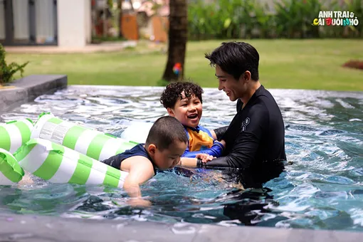 Nét riêng của “Anh trai và cái đuôi nhỏ”