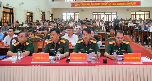 Tập huấn diễn tập tác chiến xã, phường trong khu vực phòng thủ năm 2026