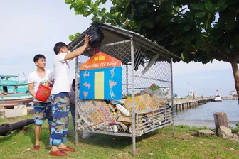 Giữ màu xanh nơi đầu sóng
