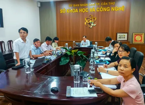 Xây dựng quản lý và phát triển nhãn hiệu chứng nhận “Lung Ngọc Hoàng”