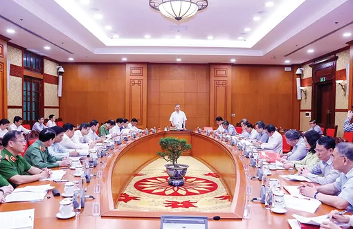Không để xã hội giàu lên về vật chất nhưng nghèo đi về văn hóa, đạo đức và các giá trị nhân văn