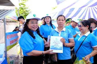 Phát động toàn dân tham gia bảo vệ môi trường, xây dựng Cần Thơ “xanh - sạch - đẹp” và phát triển bền vững