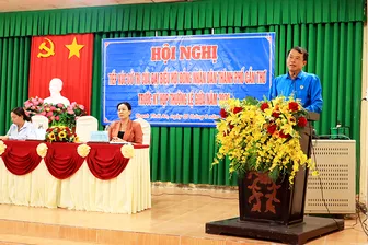 Tổ đại biểu số 9 HĐND thành phố tiếp xúc cử tri xã Thạnh Thới An