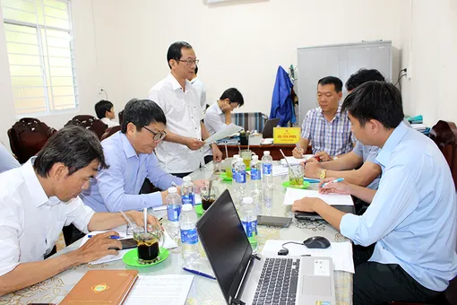 Xử lý dứt điểm 9 căn chòi vi phạm cất trên đất công ở xã Cù Lao Dung
