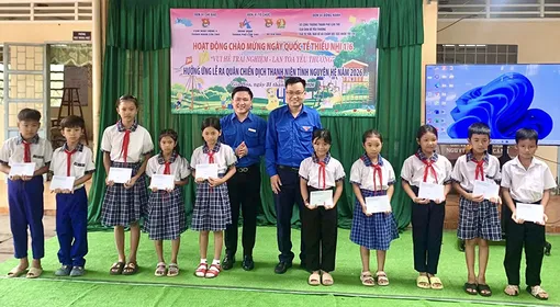 Khởi động Chiến dịch Thanh niên tình nguyện hè
