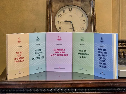 Tủ sách góp phần gìn giữ và lan tỏa di sản, tư tưởng của Chủ tịch Hồ Chí Minh