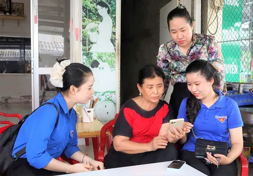 Tuổi trẻ Trần Đề xung kích, tình nguyện vì cuộc sống cộng đồng