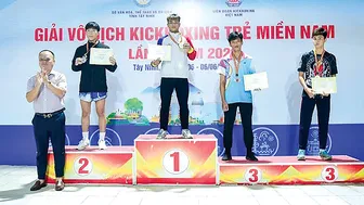 Kickboxing Cần Thơ xếp hạng Ba toàn đoàn Giải trẻ miền Nam