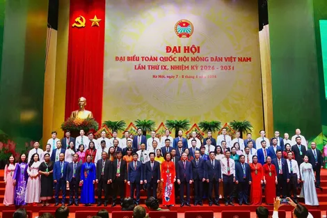 Ban Chấp hành Trung ương Hội Nông dân Việt Nam khoá IX chính thức ra mắt