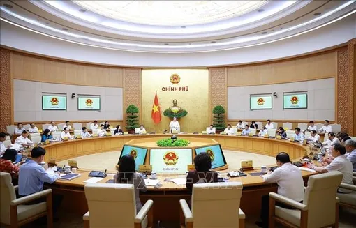 Tập trung tháo gỡ khó khăn, thúc đẩy tăng trưởng kinh tế 'hai con số' năm 2026
