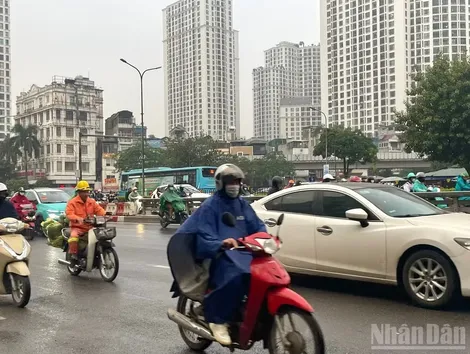 Thời tiết ngày 9/6: Bắc Bộ, Trung Bộ có mưa rào và dông, Nam Bộ có nơi nắng nóng