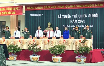 Trung đoàn 114 tổ chức lễ tuyên thệ chiến sĩ mới năm 2026