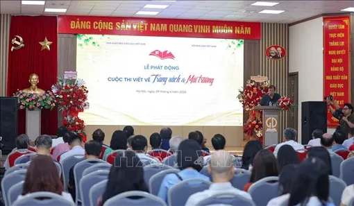 Phát động cuộc thi viết "Trang sách và Mái trường"