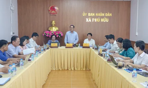 Mặt trận thành phố giám sát triển khai thực hiện dân chủ cơ sở gắn với trách nhiệm người đứng đầu