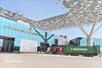 Vietnam–China crossings see spike in ASEAN fresh produce
