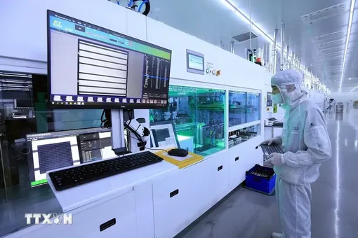 Bộ Chính trị ban hành Nghị quyết mới về phát triển kinh tế có vốn đầu tư nước ngoài - Phần 1