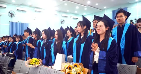 Trường Đại học Tây Đô có nhiều chương trình học bổng dành cho tân sinh viên