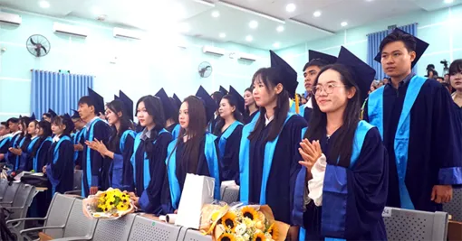Trường Đại học Tây Đô có nhiều chương trình học bổng dành cho tân sinh viên