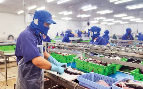 Quyết liệt hoàn thành mục tiêu tăng trưởng bền vững “2 con số”
