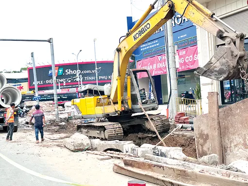 Vốn đầu tư thuộc ngân sách nhà nước do địa phương quản lý giảm mạnh