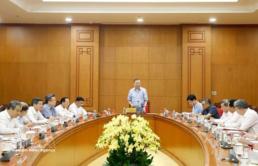 Top leader calls for modernising Party ideological work amid digital transformation
