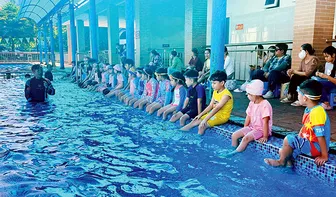 Kim Đồng Swimming Club - Nơi rèn luyện bổ ích mùa hè