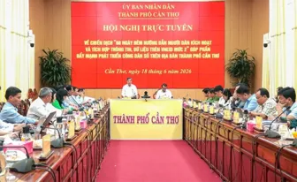 Tiếp tục đẩy mạnh tuyên truyền để người dân nhận thức đầy đủ về quyền lợi và nghĩa vụ trong chuyển đổi số