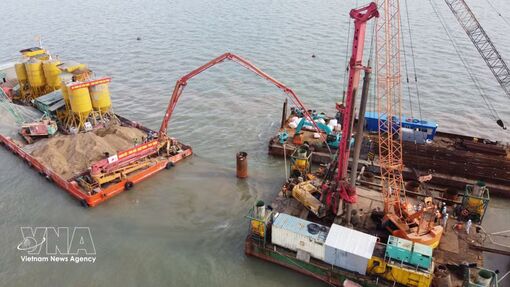 Hon Khoai transport project gathers pace despite rainy season challenges