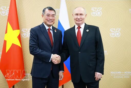 Prime Minister meets with Russian President in Moscow