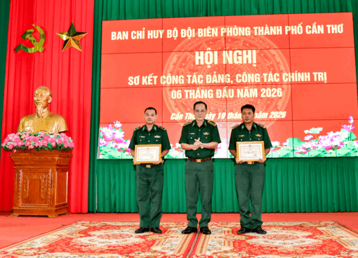 កង​ទ័ព​ការ​ពារ​ព្រំ​ដែន​ទី​ក្រុង​កឹង​ធើ អនុ​វត្ត​គ្រប់​ជ្រុង​ជ្រោយ​ផ្នែក​ការ​ងារ​បក្ស​ កា​រងា​រន​យោ​បាយ​