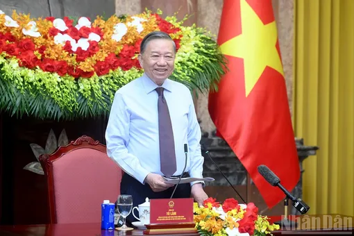សារ​ព័ត៌មាន​បដិវត្តន៍​វៀតណាម​ក្នុង​យុគ​សម័យ​ឌីជី​ថល