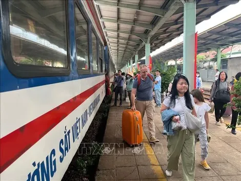 Ngành đường sắt giảm 30% giá vé cho chiến sĩ Trường Sa
