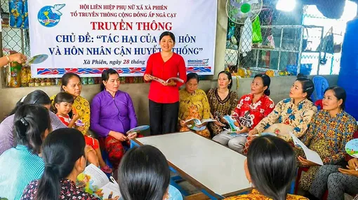 Phát huy vai trò phụ nữ trong phát triển kinh tế, xây dựng gia đình hạnh phúc