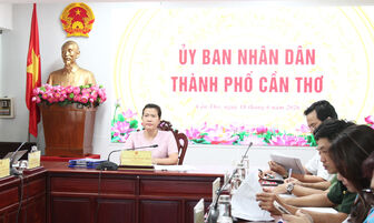 ផ្តល់​មតិ​យោ​បល់​លើ​កម្ម​វិធី​សិល្បៈ អំ​ណរ​ទិវា​បុណ្យ​ជាតិ ២ កញ្ញា និង​បើក​ពិធី​មហោ​ស្រព​កី​ឡា​ទី​ក្រុង​កឹង​ធើ