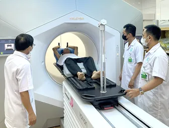 Bảo hiểm y tế thanh toán chi phí điều trị bằng máy xạ trị gia tốc tuyến tính