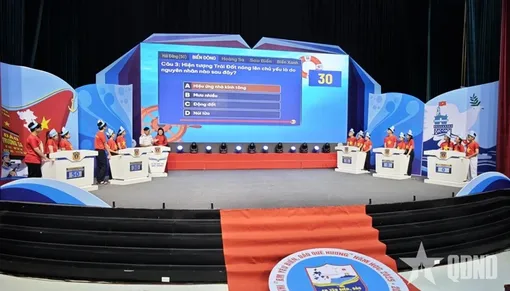 Thắp sáng tình yêu biển, đảo