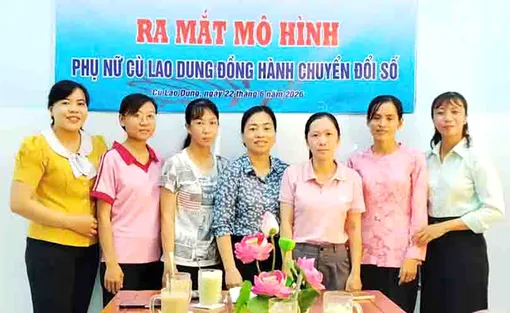 Ra mắt mô hình “Phụ nữ Cù Lao Dung đồng hành chuyển đổi số”