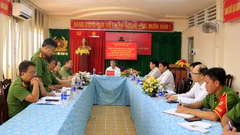 Tăng cường hướng dẫn người dân kích hoạt và tích hợp thông tin, dữ liệu trên VNeID mức 2 Tăng cường hướng dẫn người dân kích hoạt và tích hợp thông tin, dữ liệu trên VNeID mức 2
