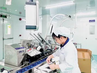 Vươn tới tăng trưởng xanh và bảo đảm an ninh năng lượng