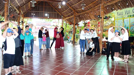 Gia đình yêu thương - Cùng nhau trải nghiệm