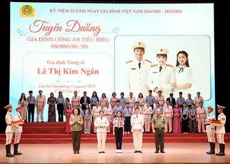 Công an TP Cần Thơ có cán bộ chiến sĩ được Bộ Công an tuyên dương Gia đình tiêu biểu