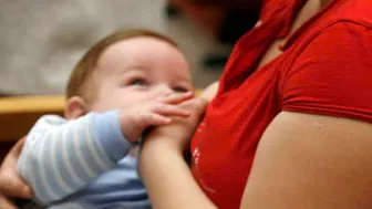 Phát hiện thêm tác dụng thần kỳ của sữa mẹ
