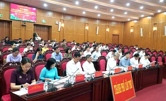 Kiểm tra, giám sát, xử lý có hiệu quả các nhiệm vụ trọng tâm, vấn đề nhạy cảm và bức xúc tại địa phương, đơn vị