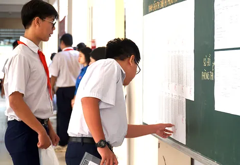 Ghi nhận buổi thi đầu tiên kỳ thi tuyển sinh THPT năm học 2026-2027 tại Cần Thơ