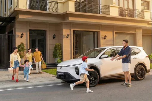 Xe du lịch gia đình thời “ngại tốn xăng”: VinFast VF MPV 7 ghi điểm nhờ hạ tầng sạc phủ rộng và chính sách sạc 0 đồng