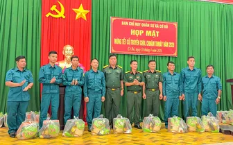 Lực lượng vũ trang TP Cần Thơ thực hiện tốt công tác chính sách, dân vận